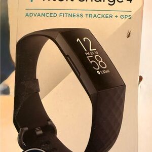 Fitbit Charge 4 Advanced Eggplant Smartwatch